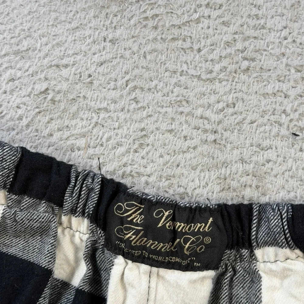 The Vermont Flannel Co Pants Mens Small Black White Plaid Flannel Lounge Pajama